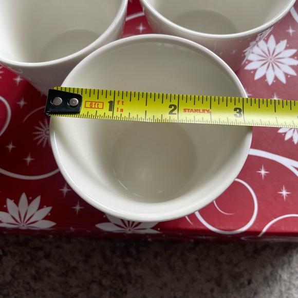 Teaopia Ceramic Teapot with 4 Cups Set - Picture 5 of 6